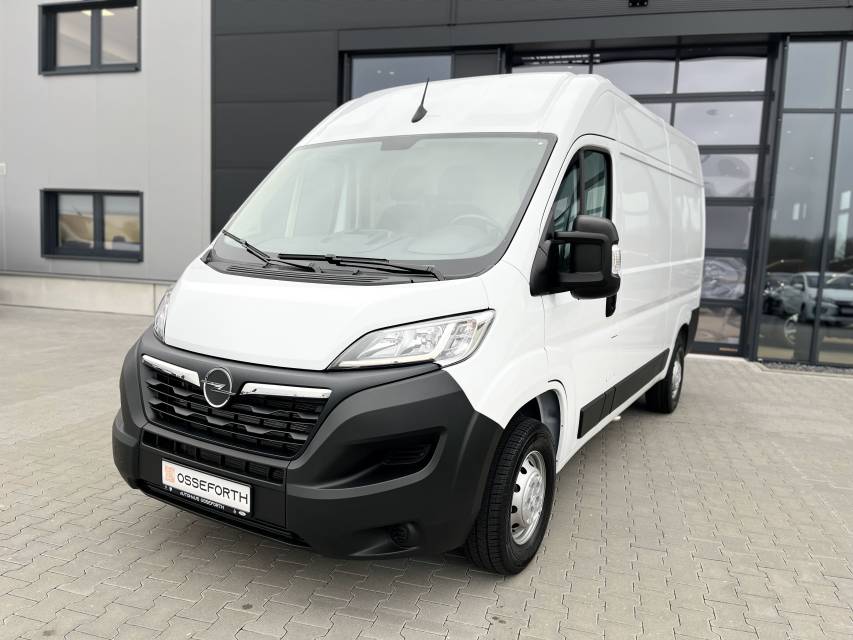 Opel Movano