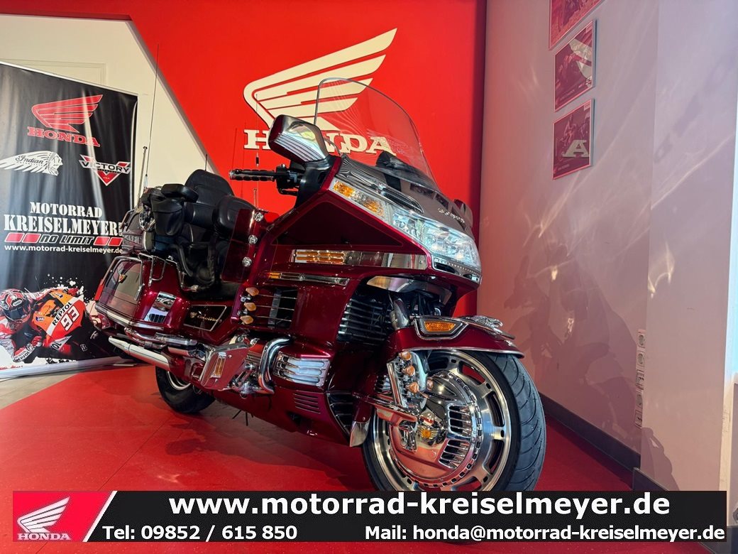 Honda GL 1500 Goldwing, SE top gepflegtes Fahrzeug mit viel Sonderzubehör!