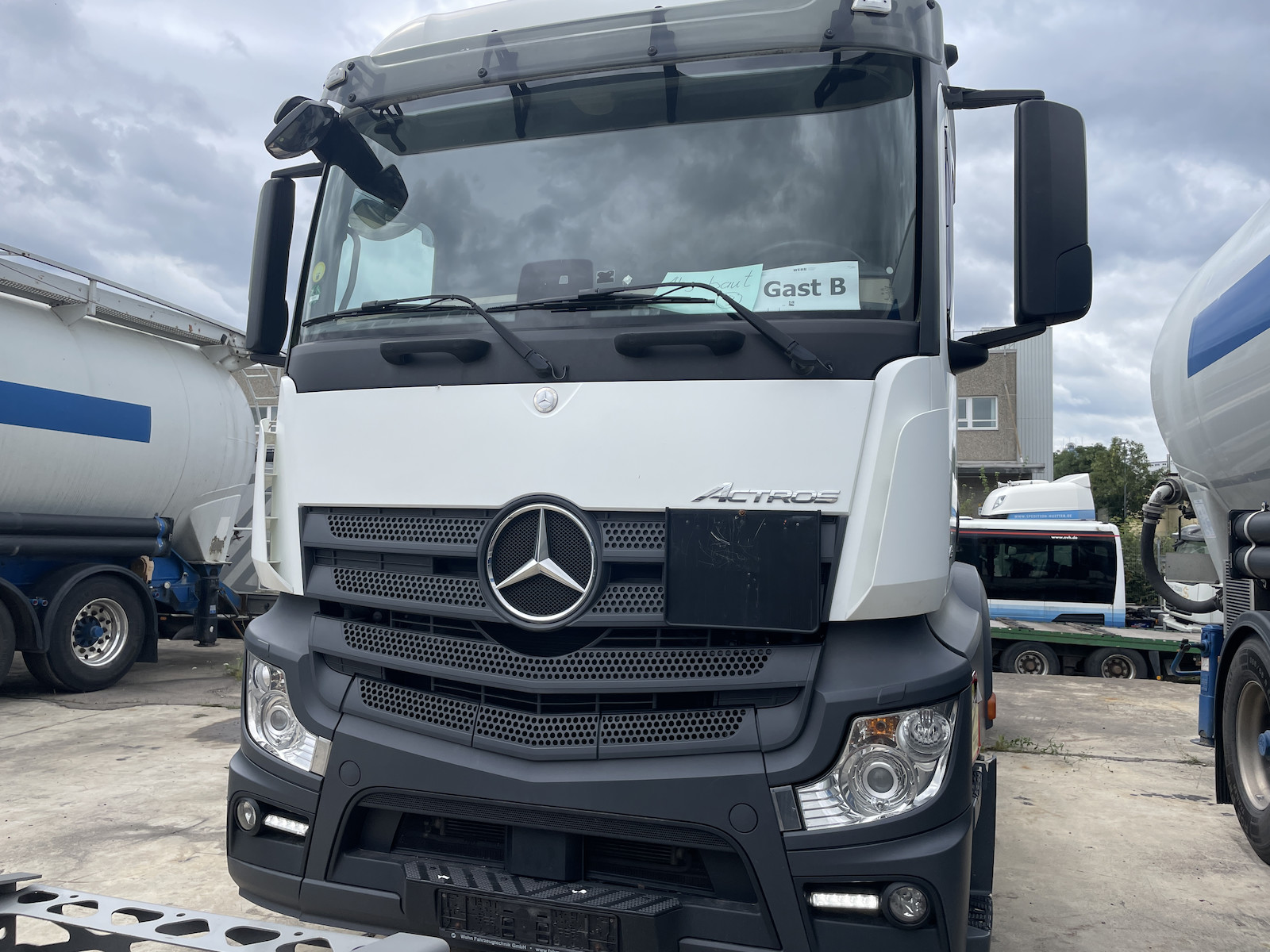 Mercedes-Benz 1843 Actros *3x vorhanden*ADR *Kipp.Pumpe