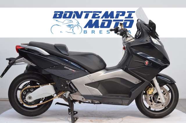 Gilera GP 800 2008