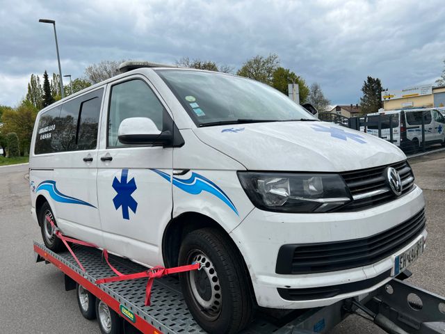 Volkswagen T6 AMBULANC