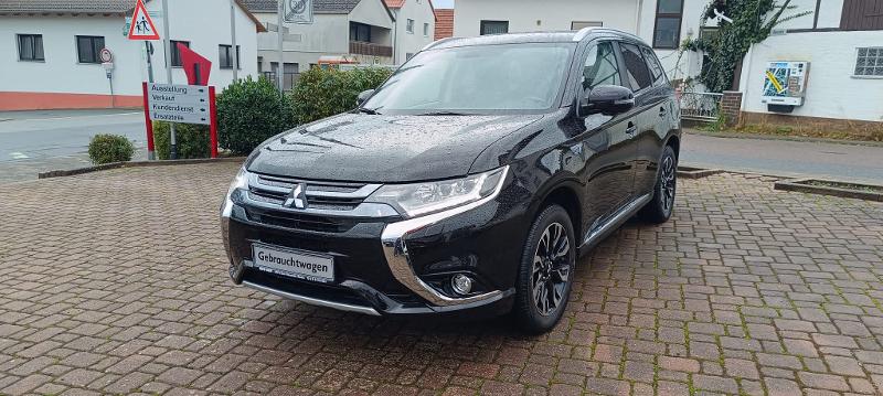 Mitsubishi Plug-in Hybrid Outlander