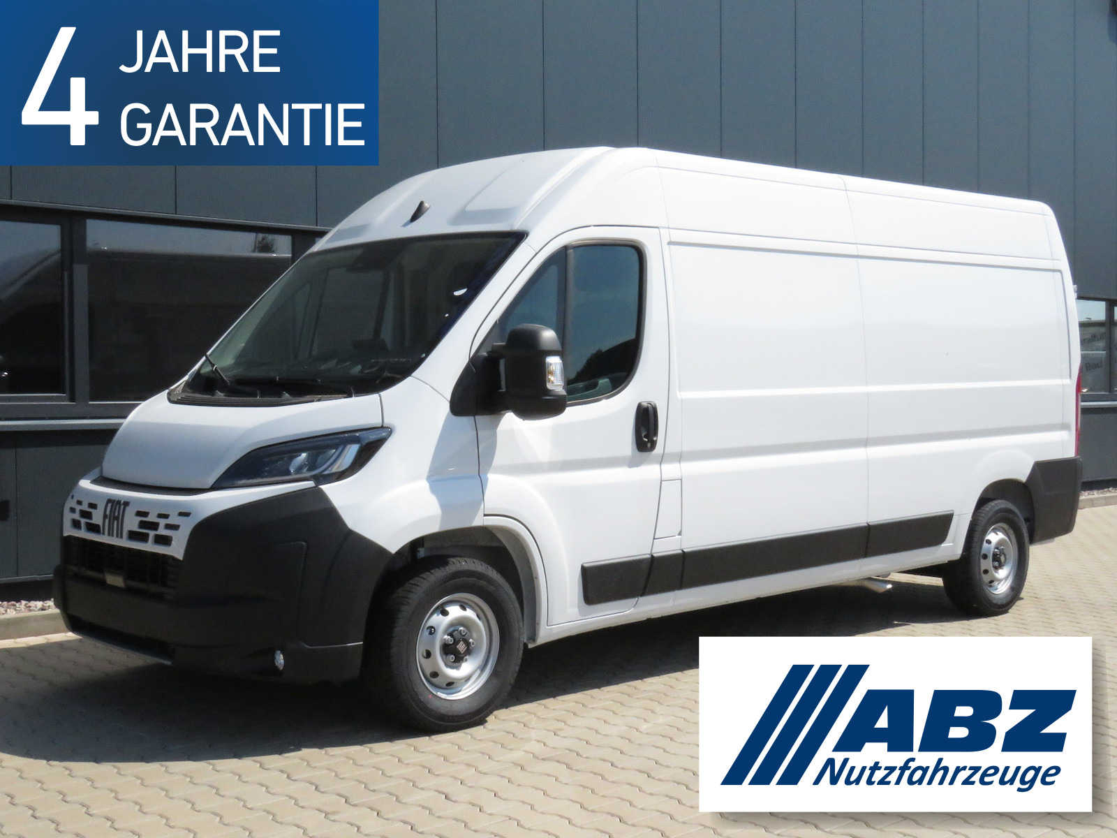 Fiat Ducato 35 L3H2 140 / 10-Zoll + Laderaumverkleid