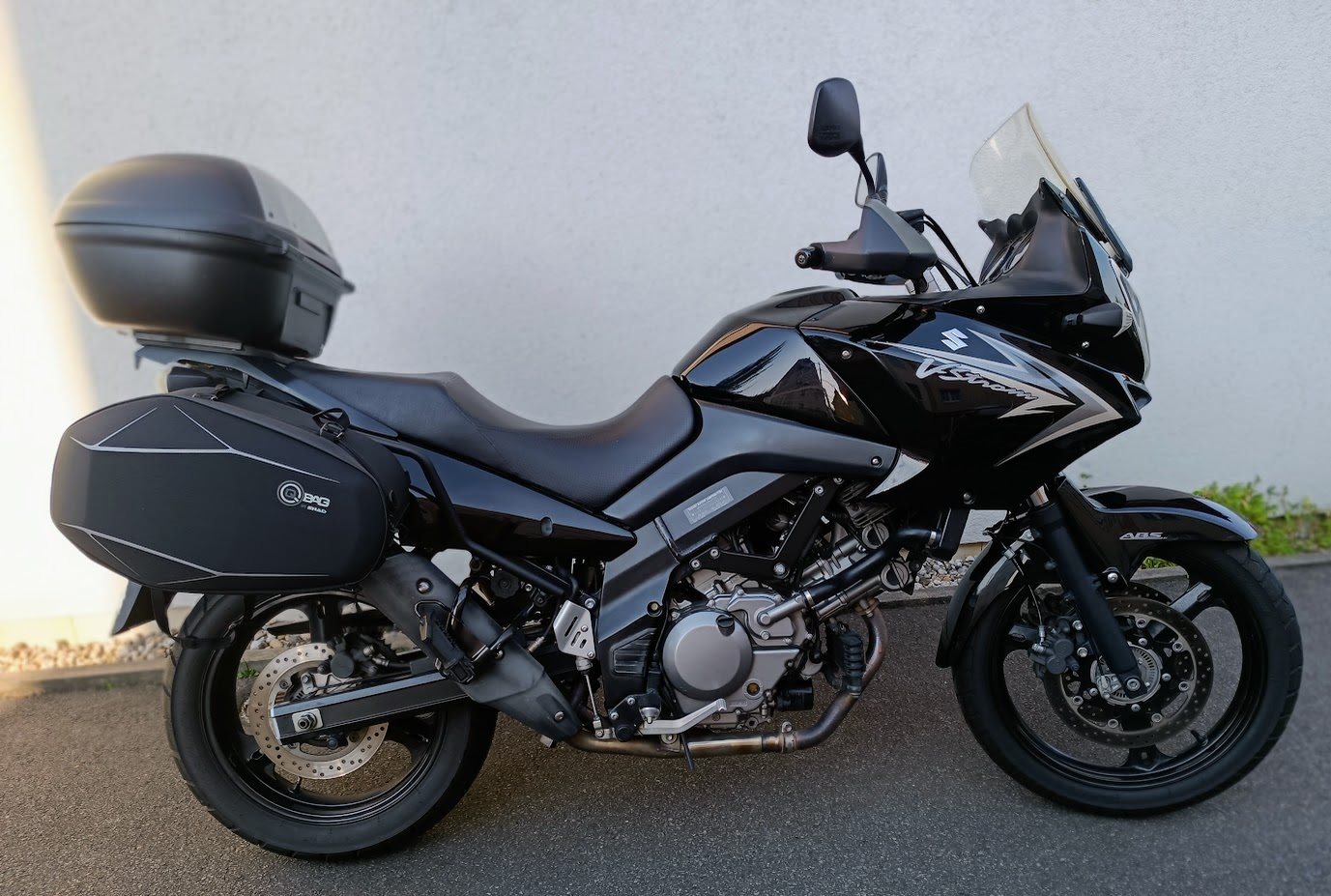 Suzuki V-Strom 650