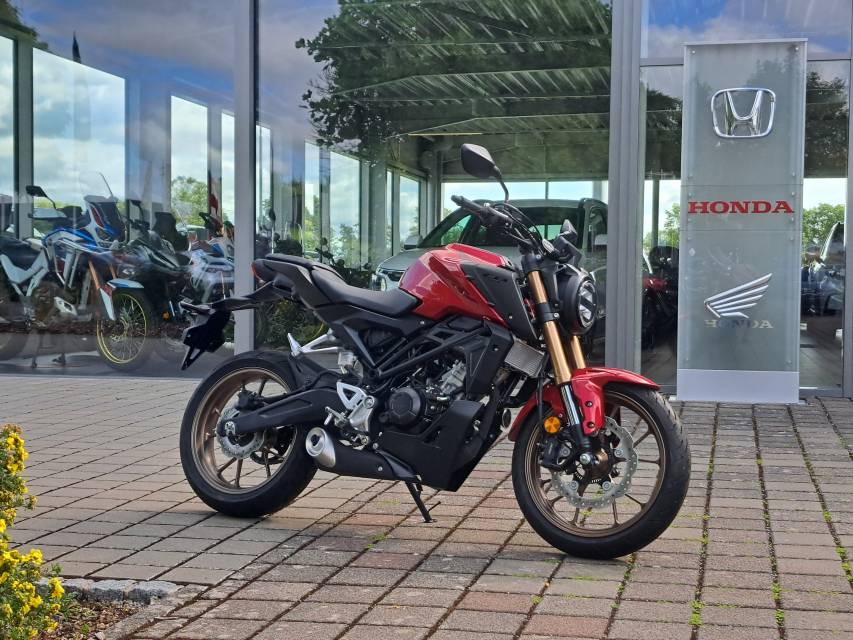 Honda CBF125 R