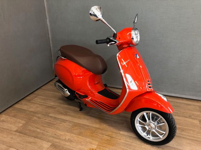 Vespa Primavera 50 E5- VORFÜHRFAHRZEUG