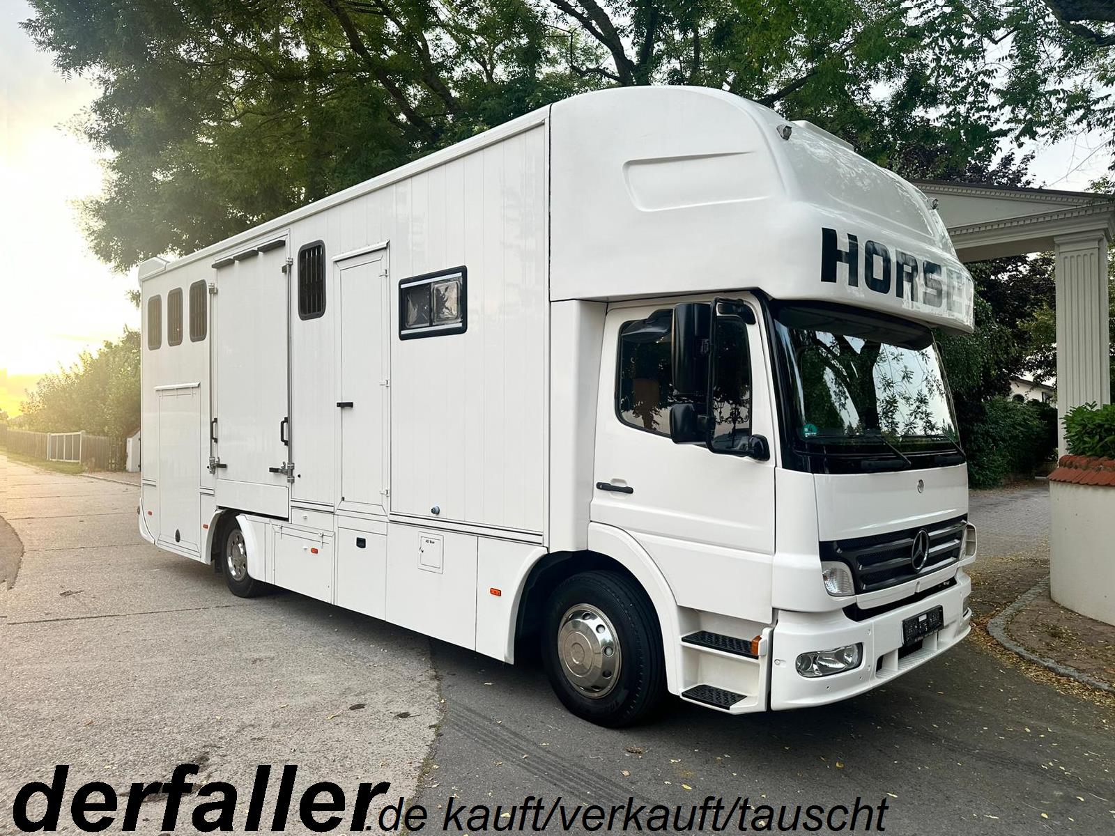 Mercedes-Benz Atego 1224 5 Pferde Wohnung