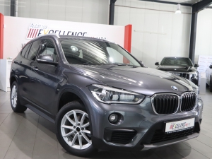 BMW X1 sDrive 18i BUSINESS ADVANTAGE / PANORAMA, LED