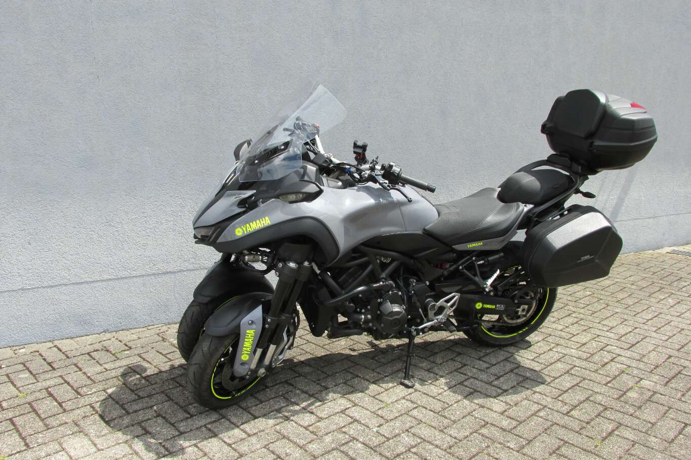 Yamaha Niken GT MTX850D