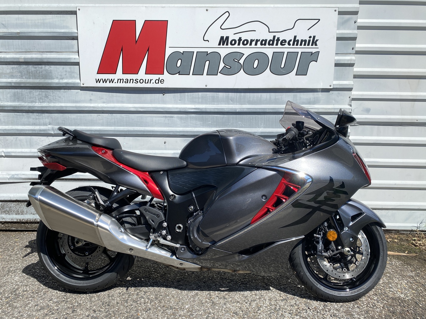 Suzuki GSX1300R RQM4 | NEUMASCHINE | MODELL 2024 |