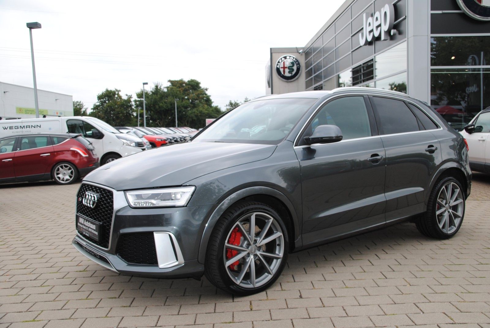 Audi RSQ3