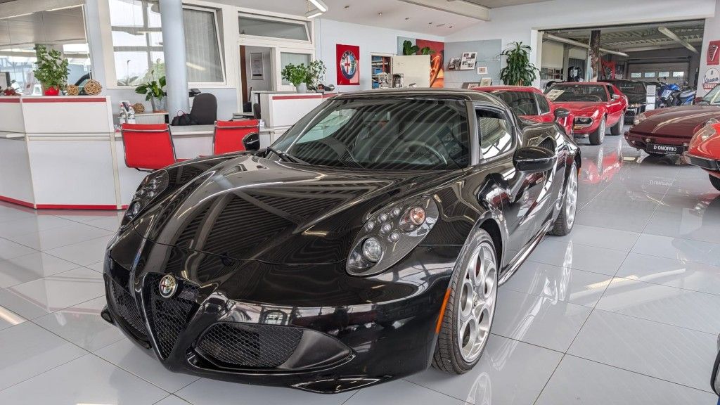 Alfa Romeo 4C