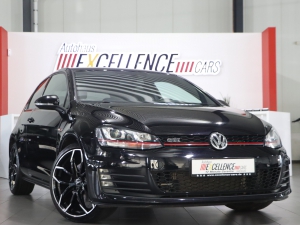 VW Golf GTI VII 2.0 TSI DSG SPORT / XENON / NAVI-DM