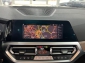 BMW 330e Touring Luxury Line AHK+HuD+Pano+Park+HaKa