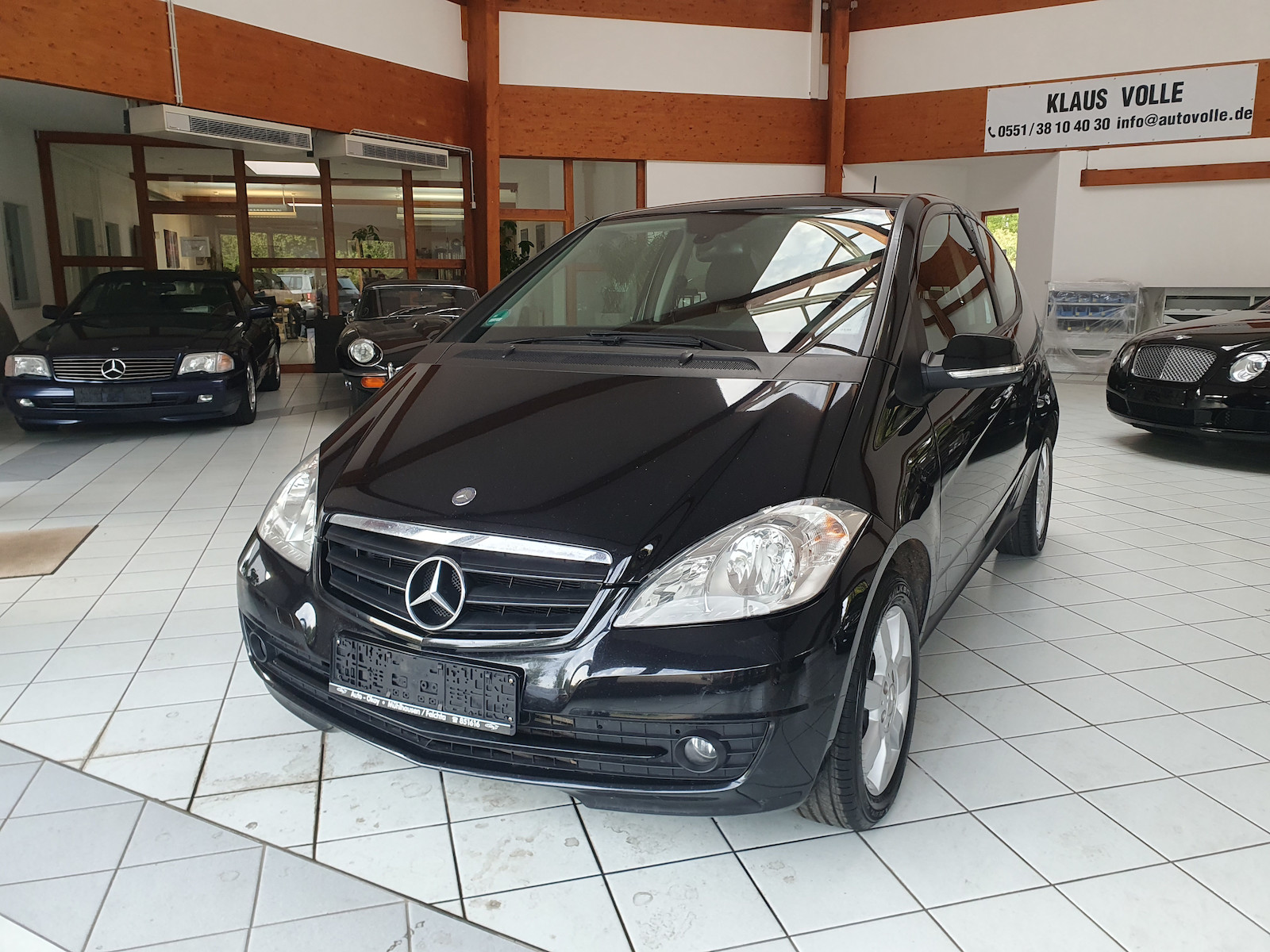 Mercedes-Benz A 180