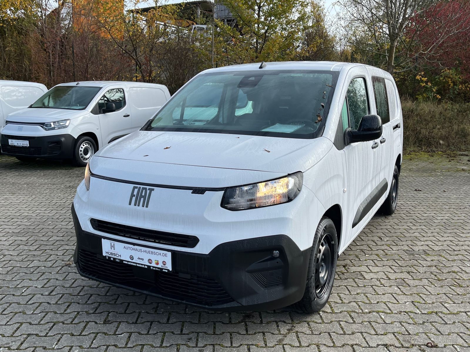 Fiat Doblo Multicab , Einparkhilfe, Radio / Bluetooth, Holzboden, u.v. m.