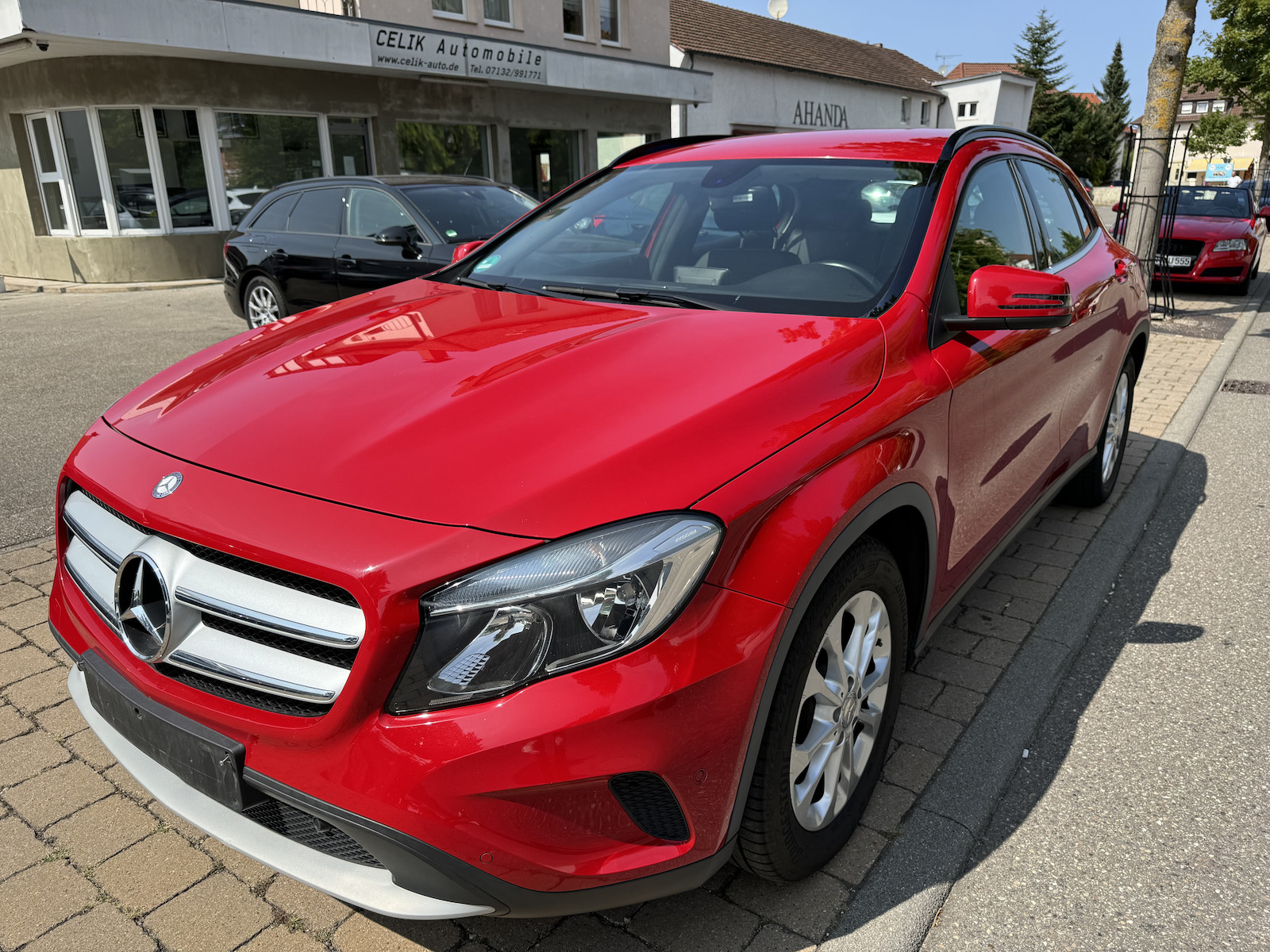 Mercedes-Benz GLA 200