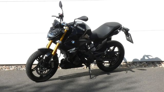 BMW G 310 R