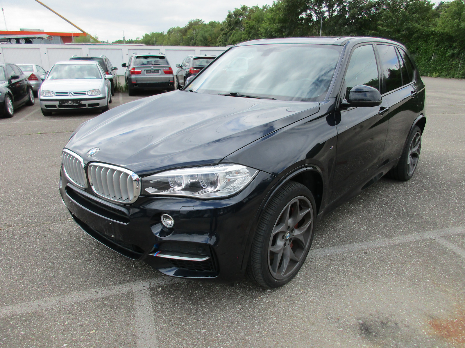 BMW X5 M50