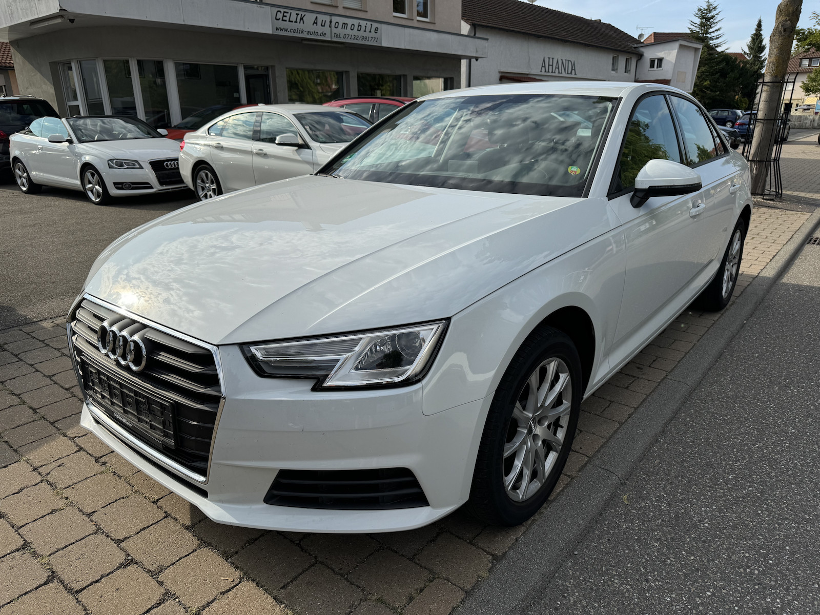 Audi A4