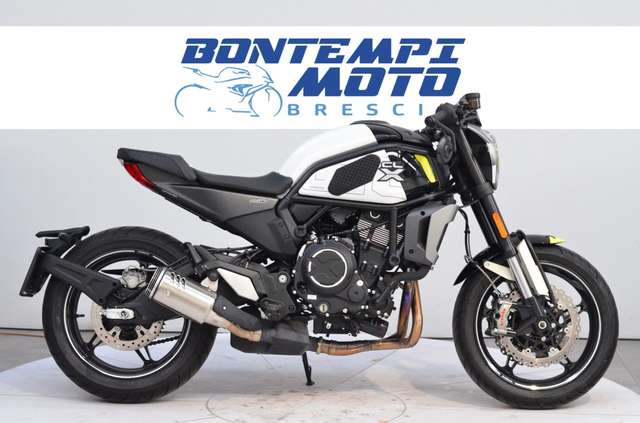 CFMOTO Sonstige 700CL-X Sport 2022 - 5.000 KM