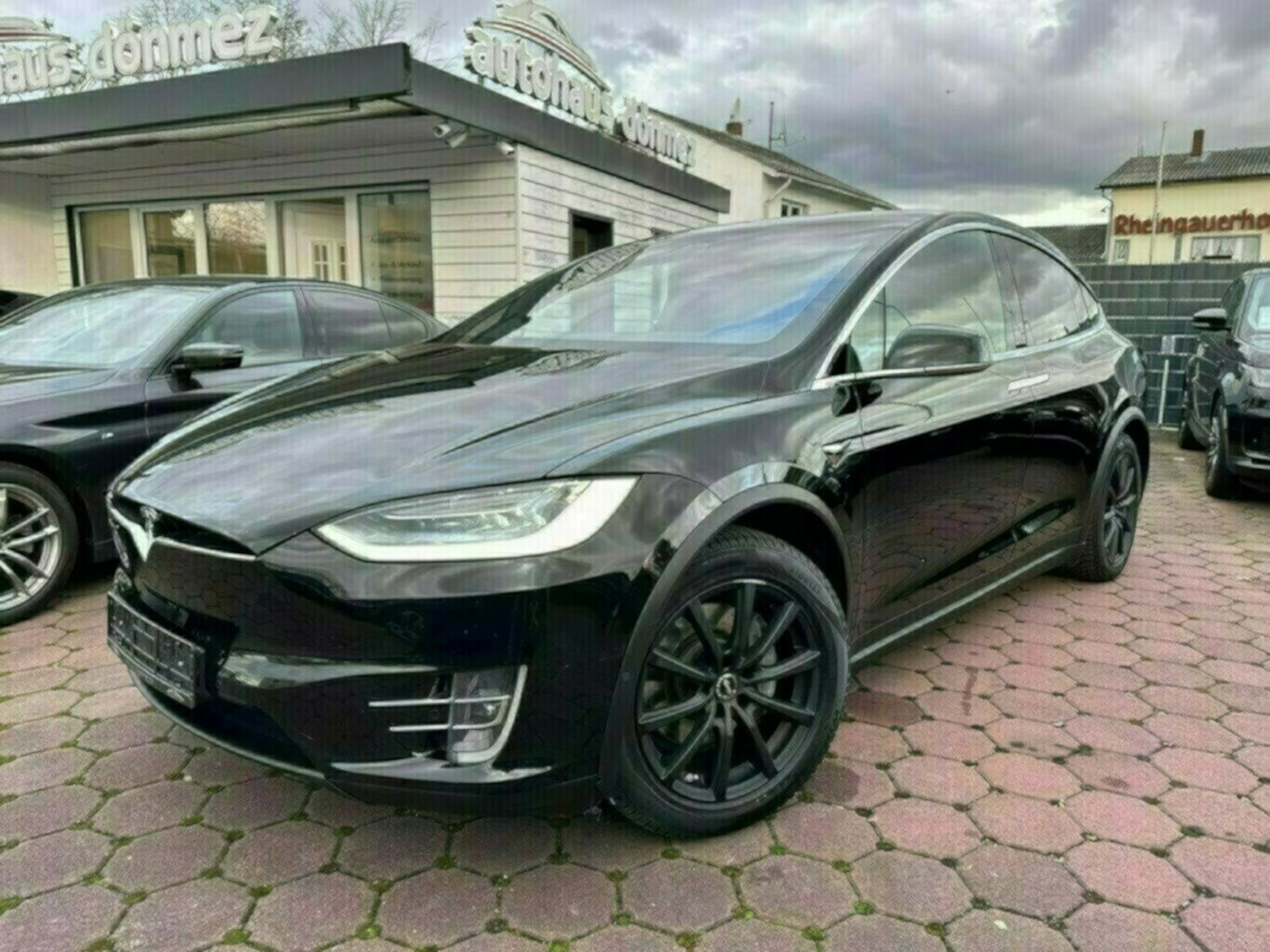 Tesla Model X