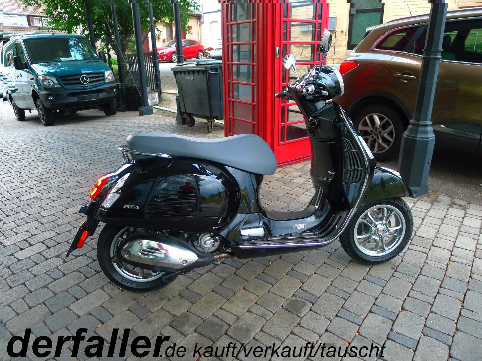 Vespa GTS 300 modifiziertes Modell