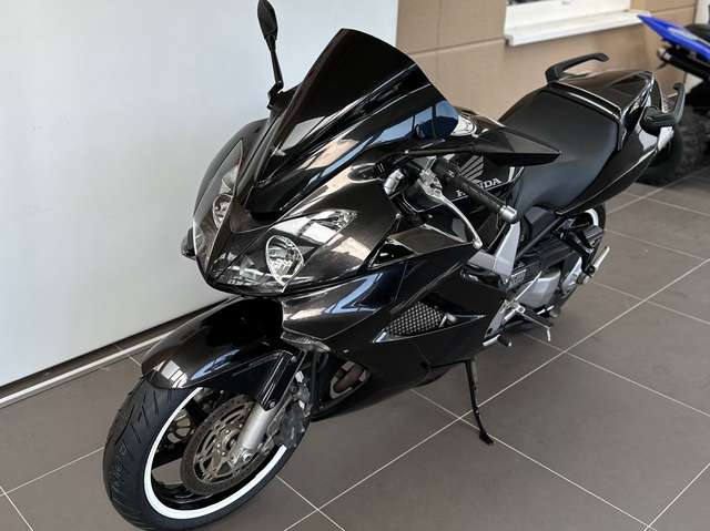 Honda VFR 800