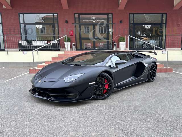 Lamborghini Aventador