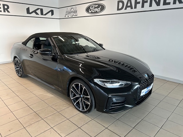 BMW M440i