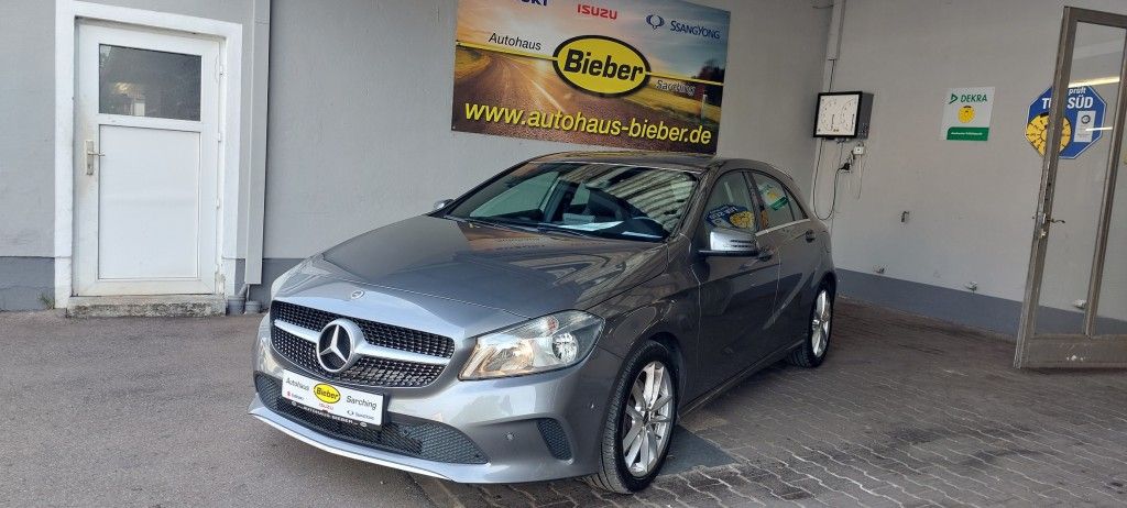 Mercedes-Benz A 200