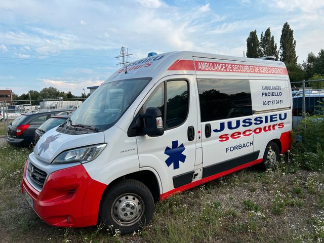 Fiat Ducato AMBULANC KRANKENWAGEN