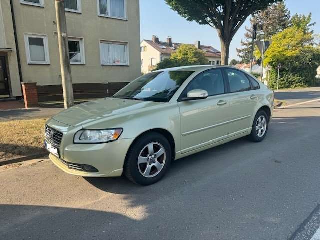 Volvo S40