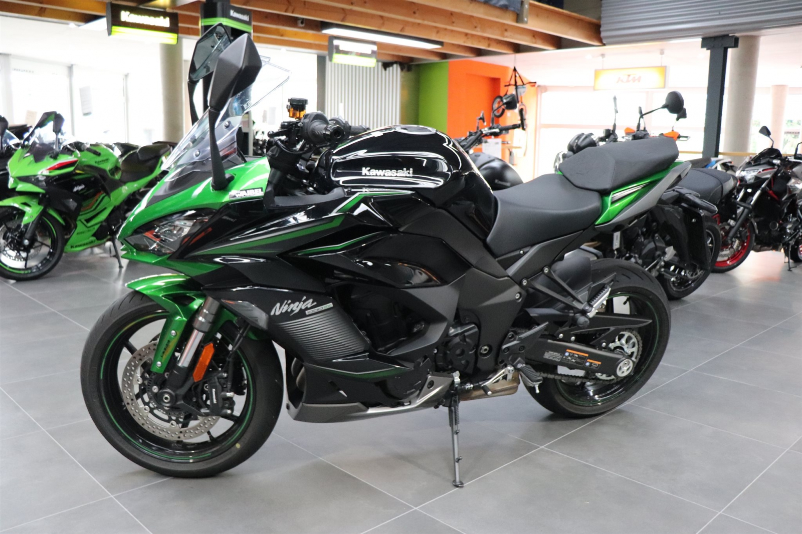 Kawasaki Ninja 1000SX, wenig KM