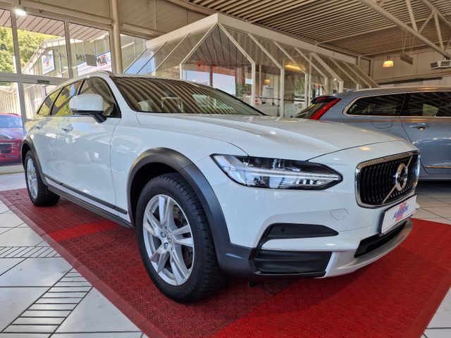 Volvo V90 Cross Country