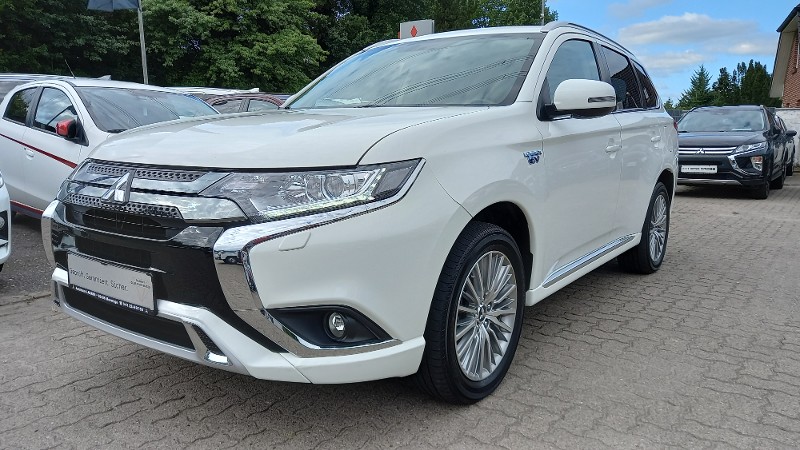 Mitsubishi Plug-in Hybrid Outlander