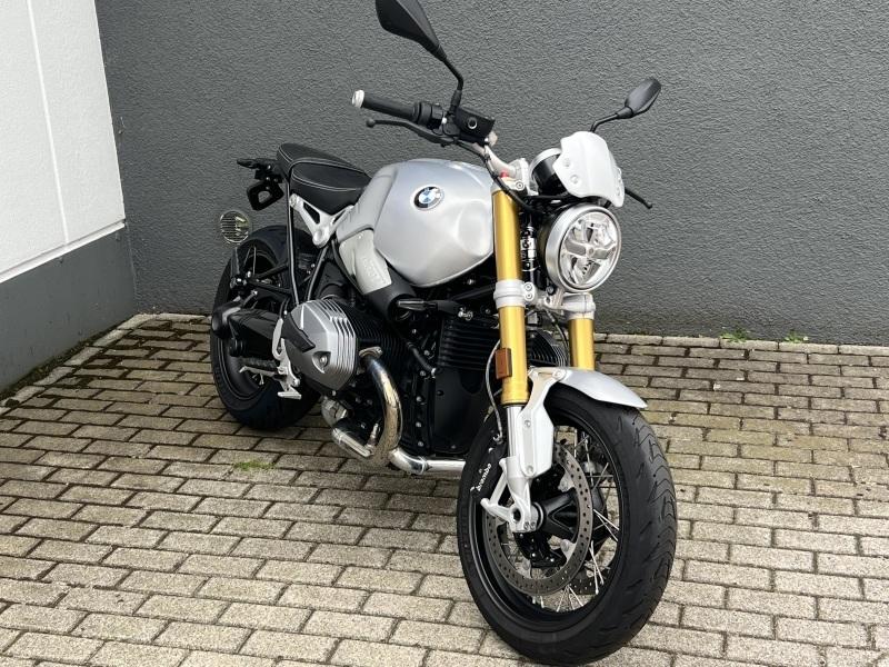 BMW R nineT