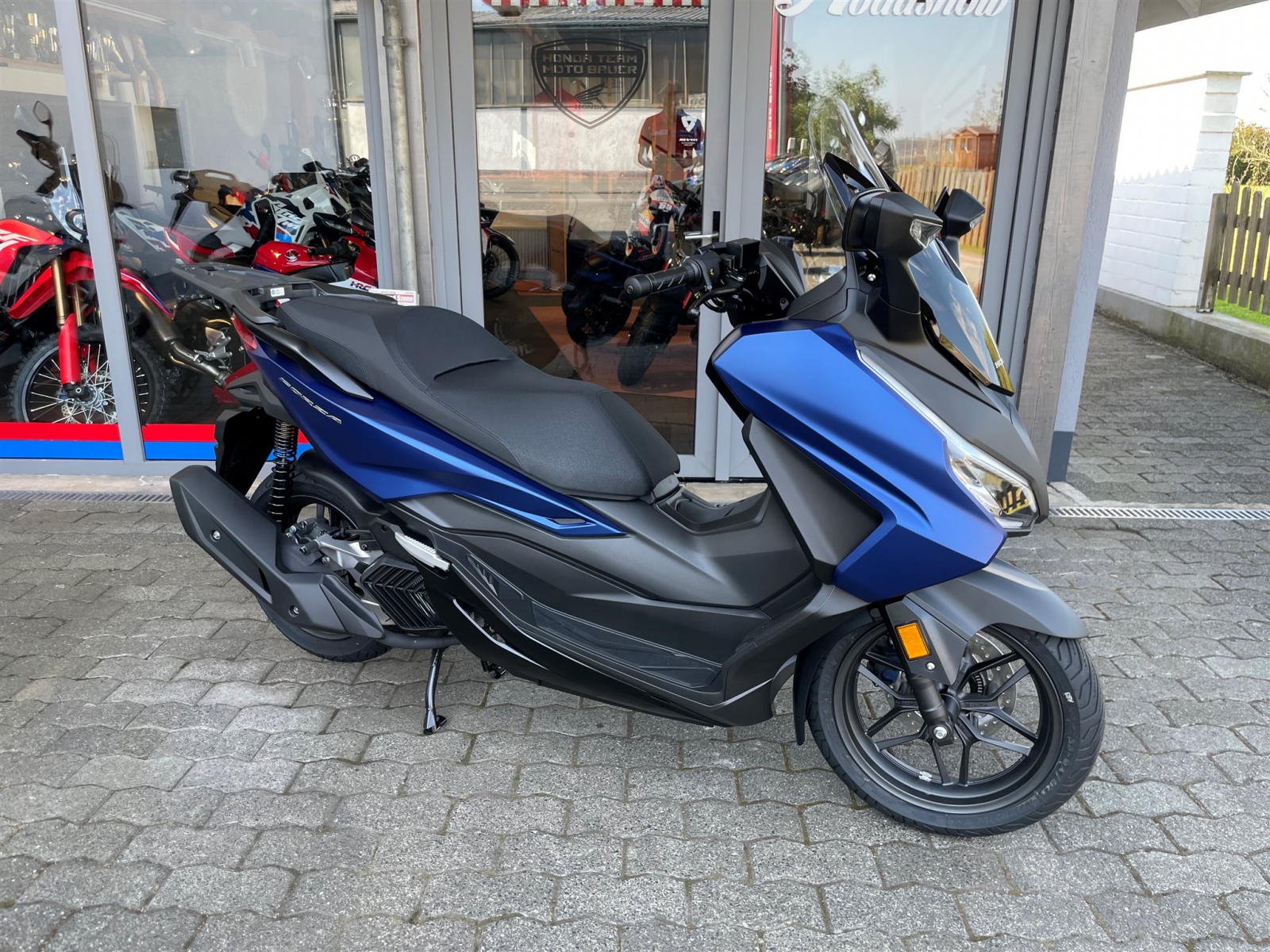 Honda Forza 125