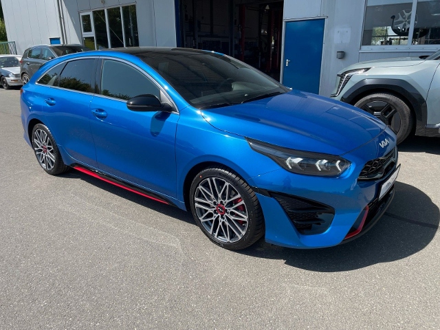 Kia ProCeed