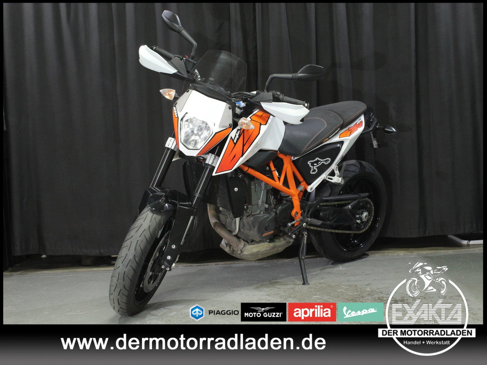 KTM Duke 690 ABS // AUSPUFF VON HURRIC //