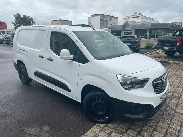 Opel Combo Cargo Edition 1.5 (130PS) Navi, PDC, SHZ