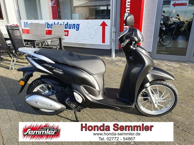 Honda SH Mode 125 STEHT AUF LAGER - NEU - 0 KM