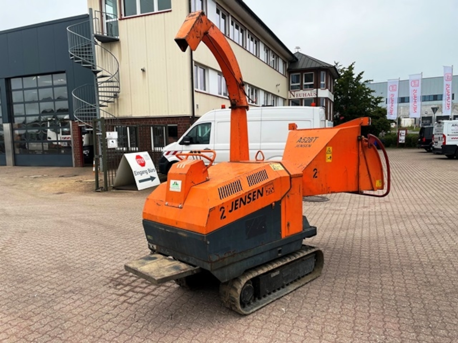 Jensen A 528 T Holzhacker Raupenfahrwerk