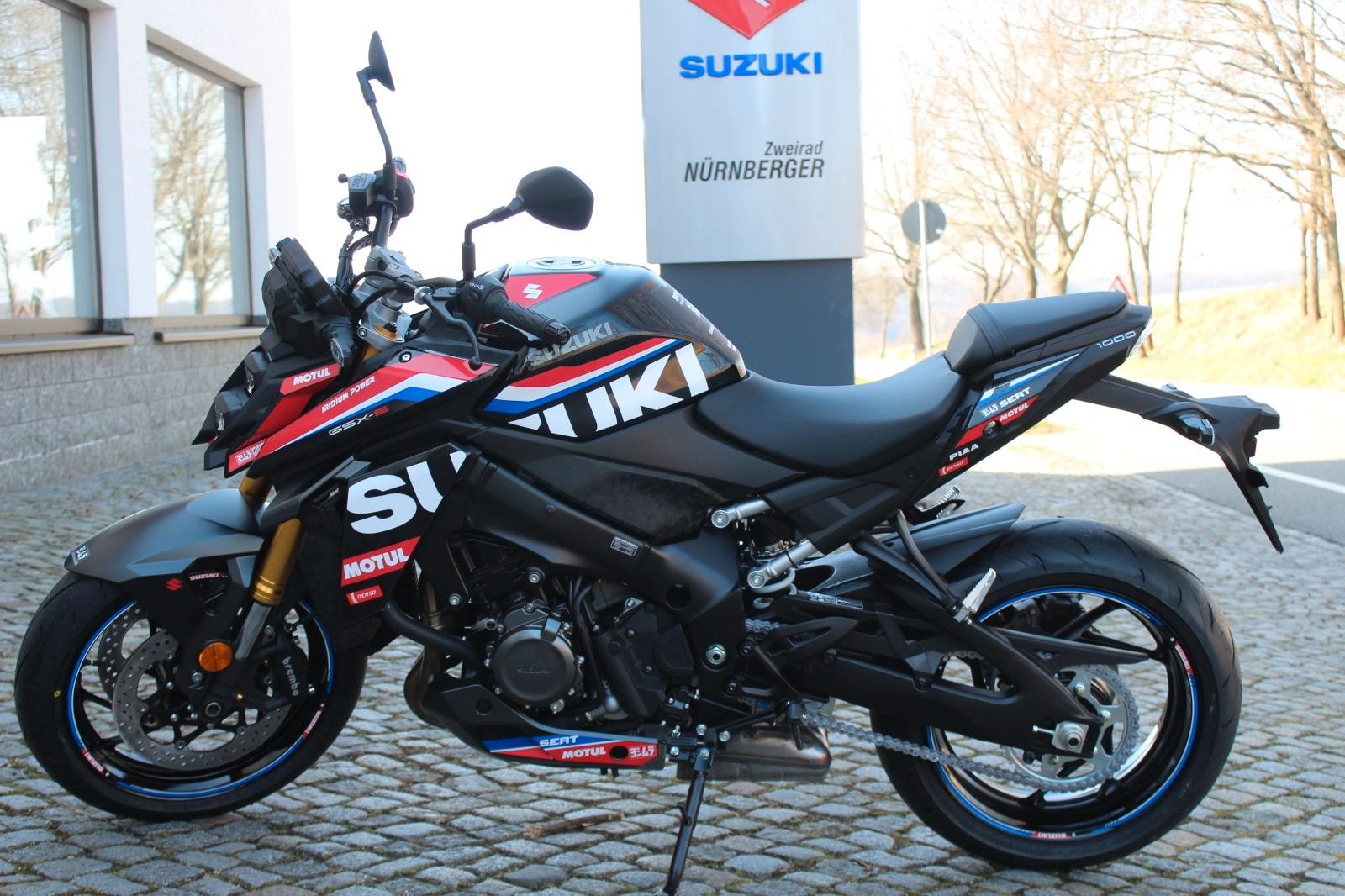 Suzuki GSX-S1000