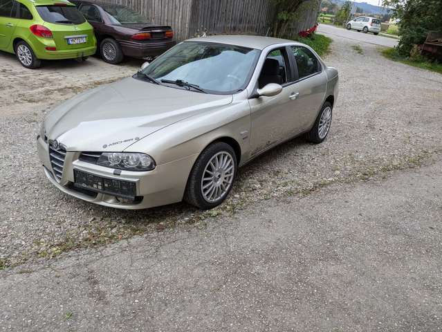 Alfa Romeo 156