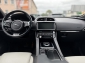 Jaguar F-Pace Pure / R-Sport / Pano/ Kamera/ Leder/ AHK