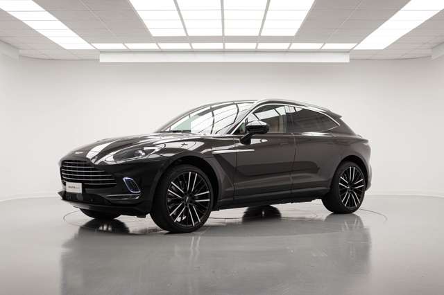 Aston Martin DBX