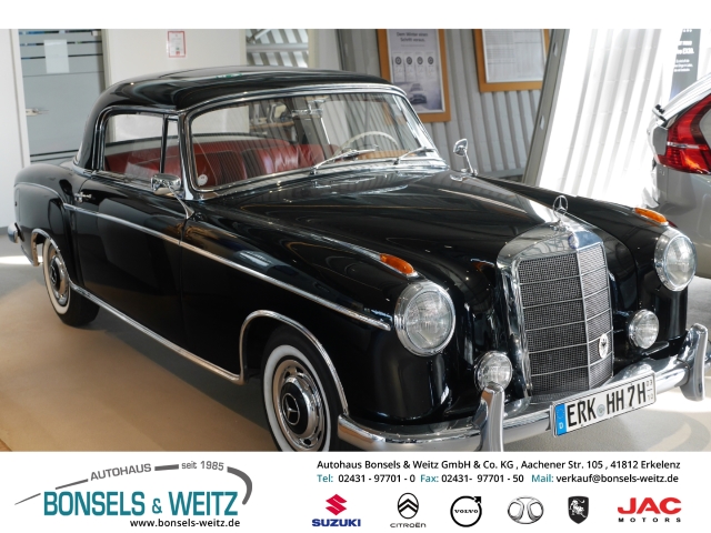 Mercedes-Benz 220