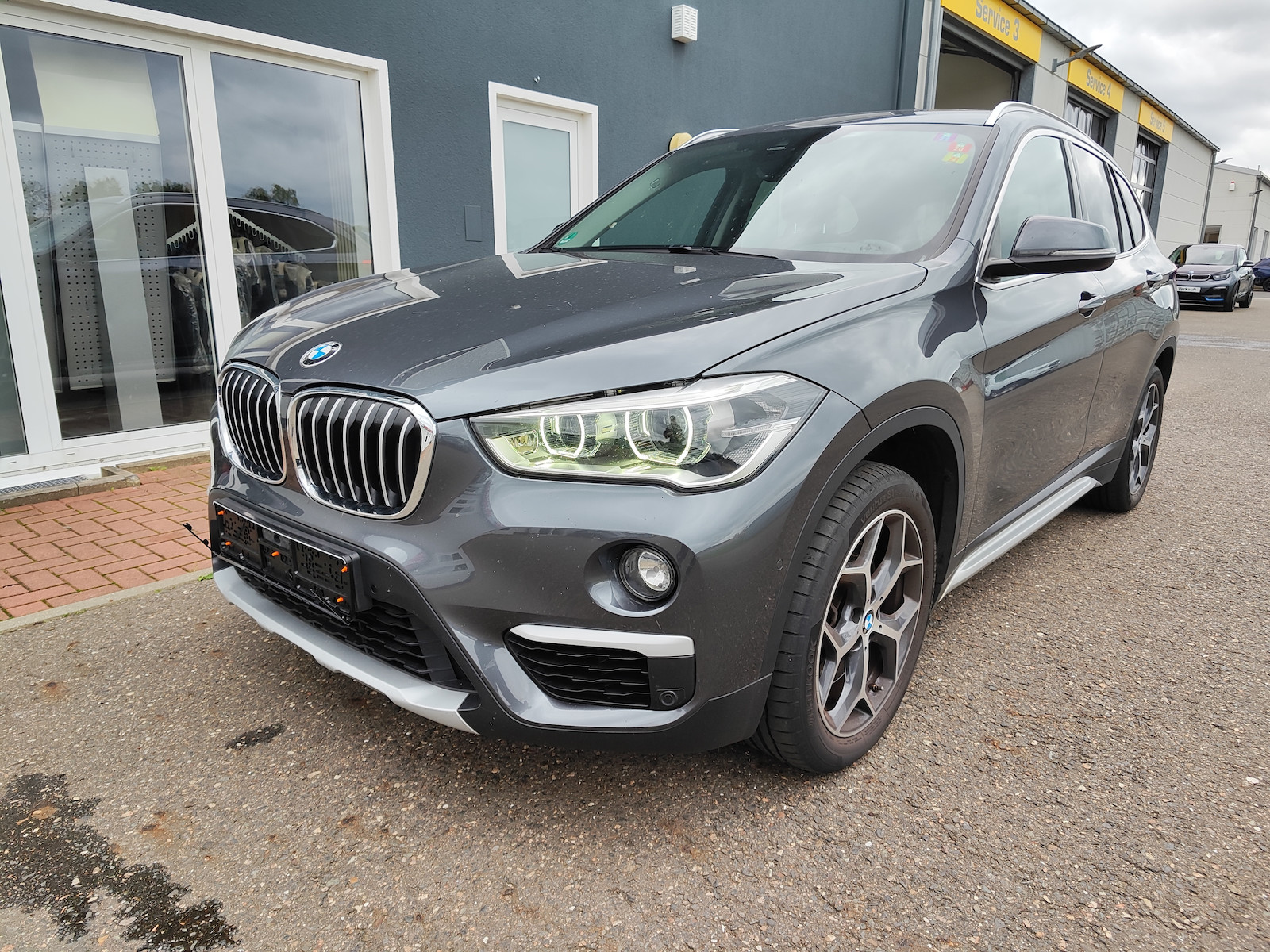 BMW X1