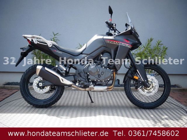 Honda CB125R MJ 2025 ´´700 ,00EUR gespart´´